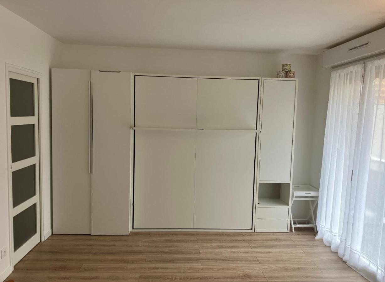 Paris 42M Studio Plus Terrace Екстер'єр фото